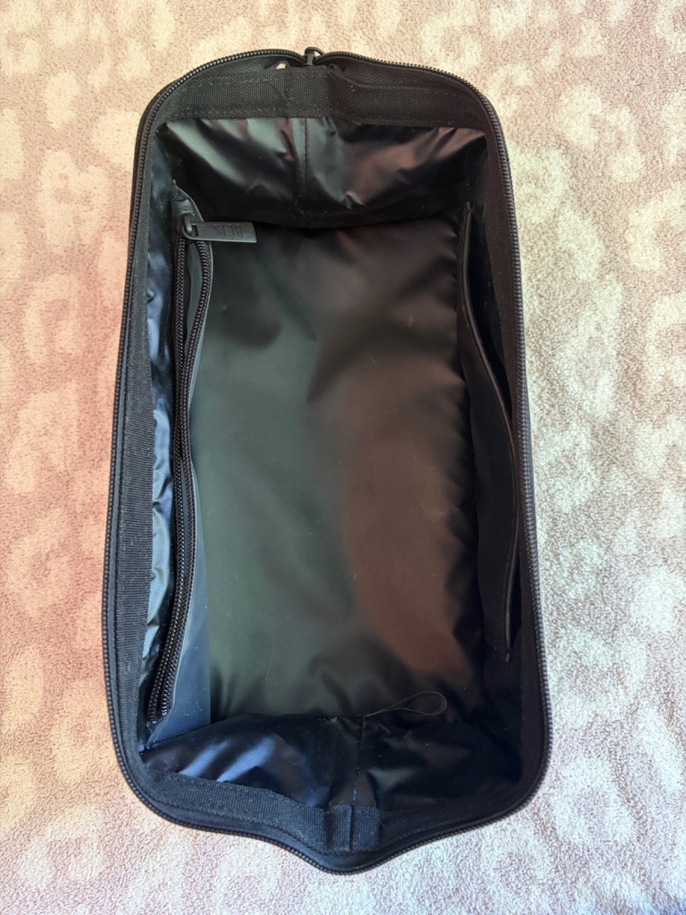 Beis Dopp Kit Toiletry Bag - Picture 3 of 7